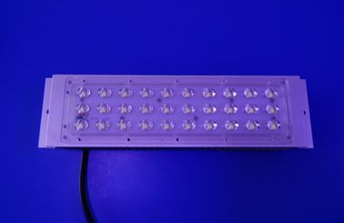 la lentille de degré de 30W 70X155 et la carte PCB embarquent avec la puce montée LED 160-170LM/W de Bridgelux