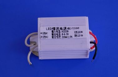 acheter rendement élevé externe d'alimentation d'énergie de courant constant de la lampe LED de tache fabrication en ligne