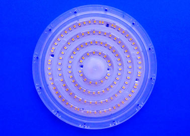 100W 3030 a mené la transmittance élevée du matériel 92% de PC de lentille de lumière de baie de module de carte PCB