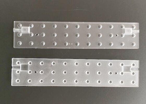 Lentille d'antenne réseaux rectilignes de la transmittance SMD2835 SMD5630 de 91% 60 degrés